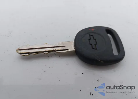 2000 Chevrolet S-10 from USA, damaged, VIN 1GCCS1452YK290678